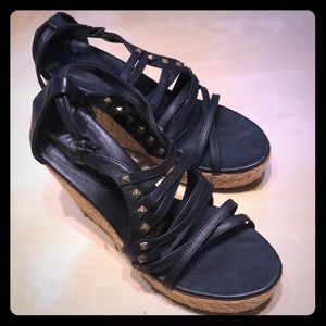 Volcom Wedge Sandal. Size 8.